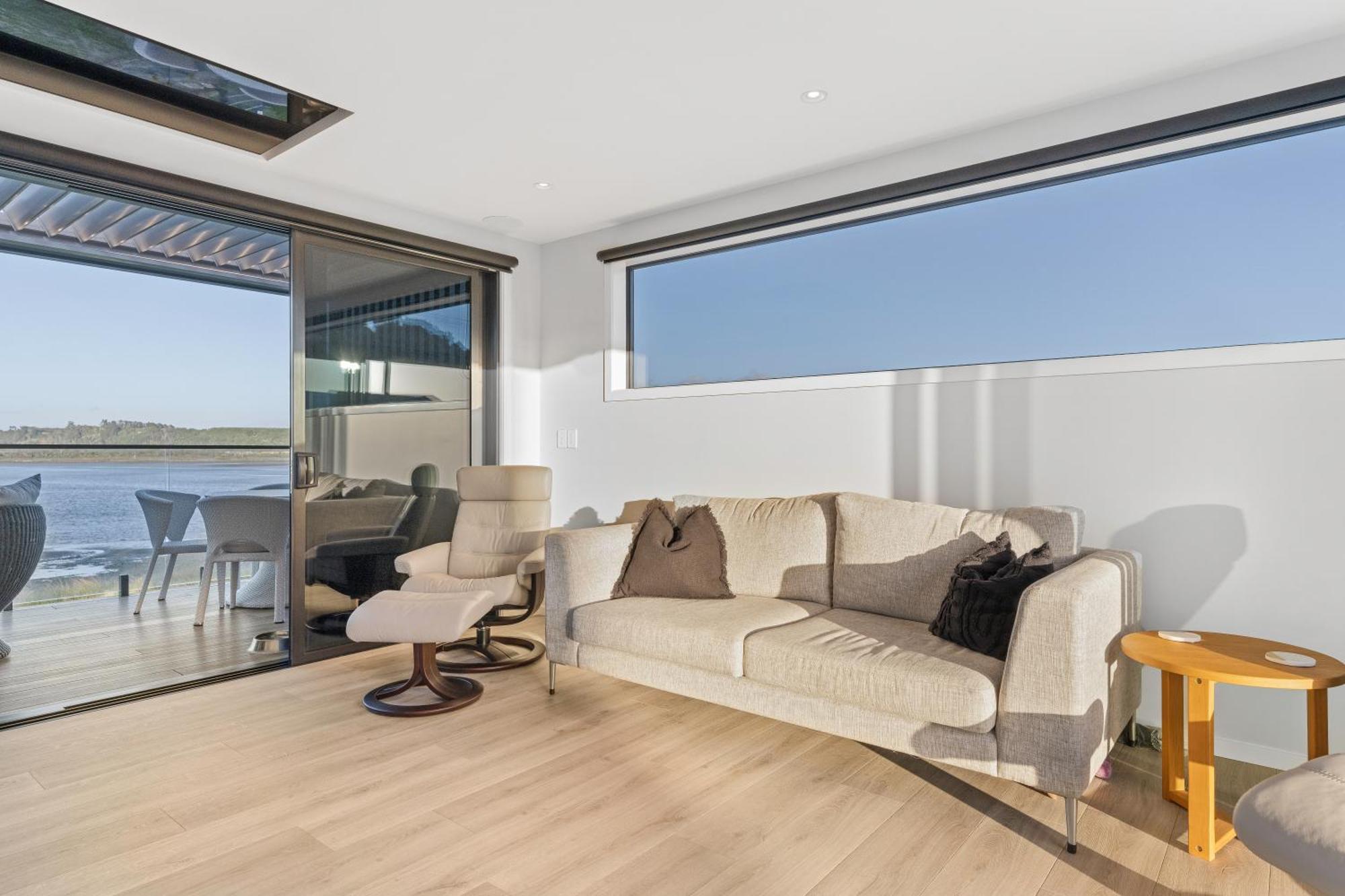 Pukehina Estuary Sunset Views Townhouse & Studio ภายนอก รูปภาพ