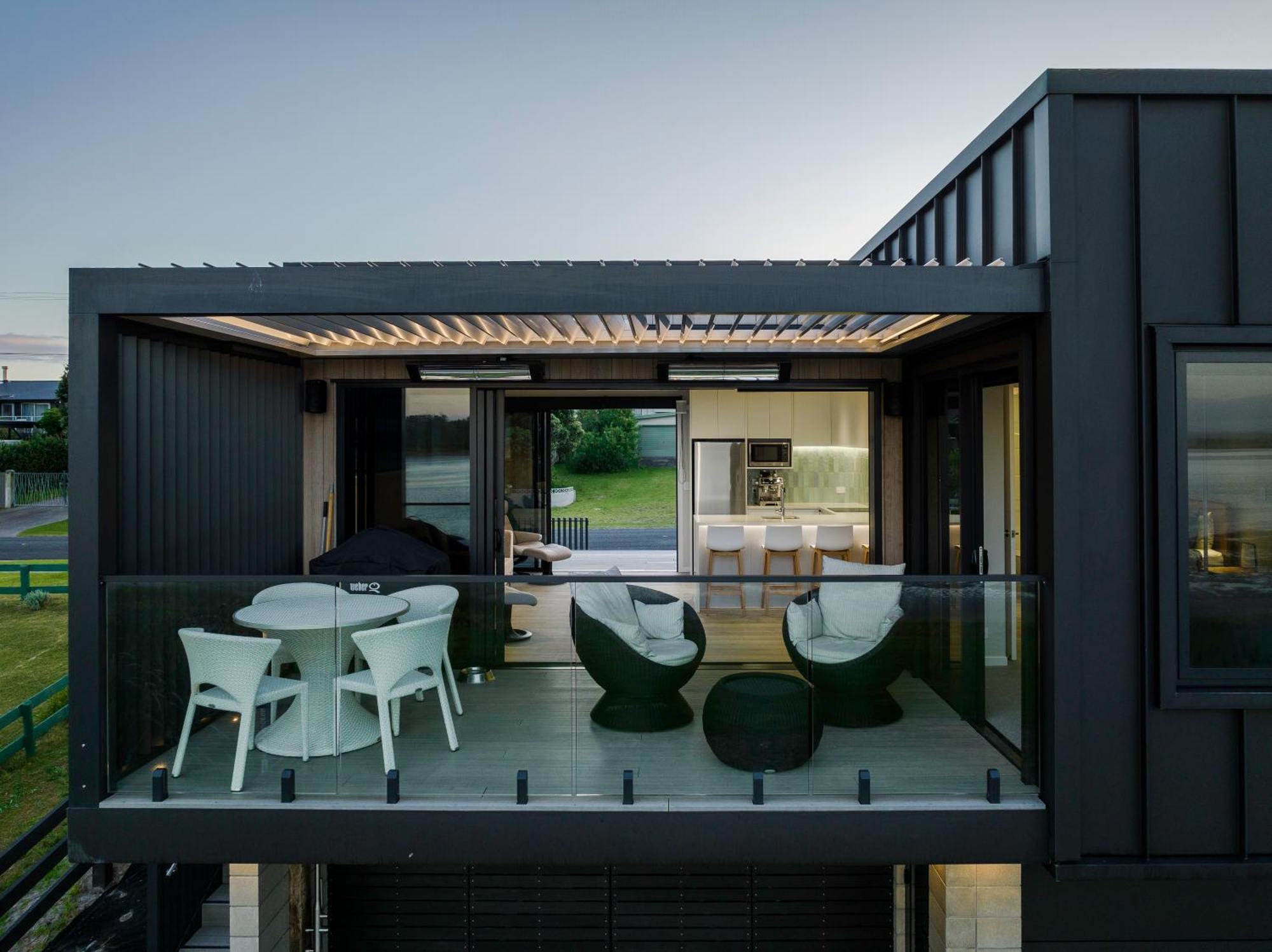 Pukehina Estuary Sunset Views Townhouse & Studio ภายนอก รูปภาพ